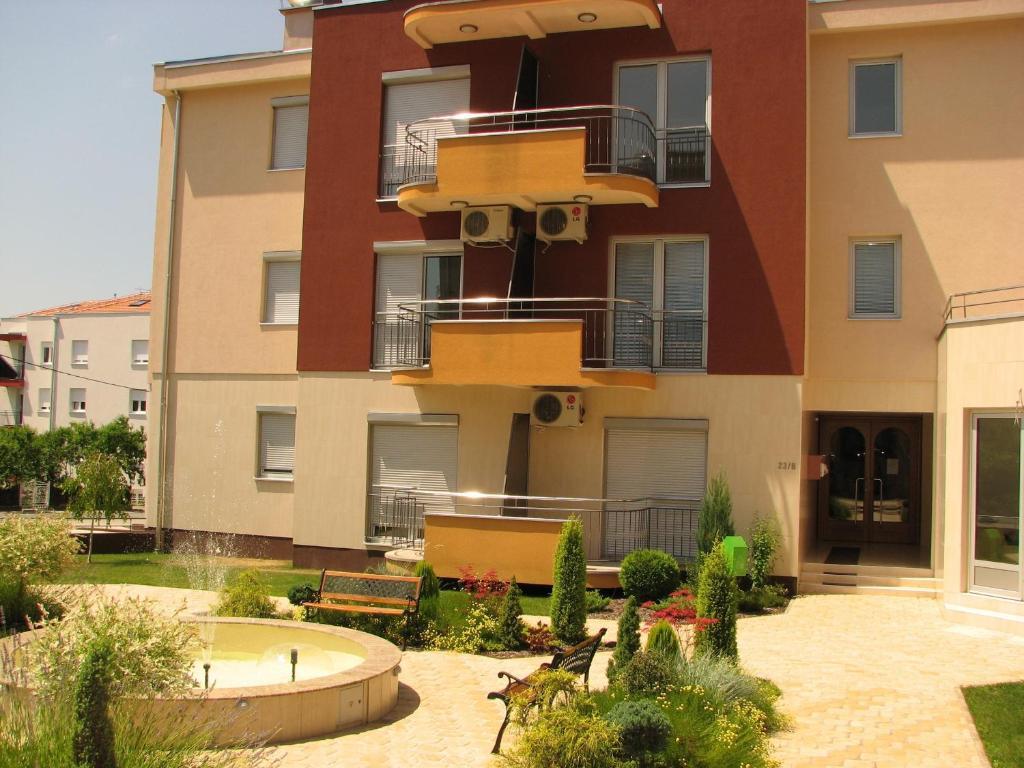 Apartments Raj Vrnjačka Banja Exterior foto